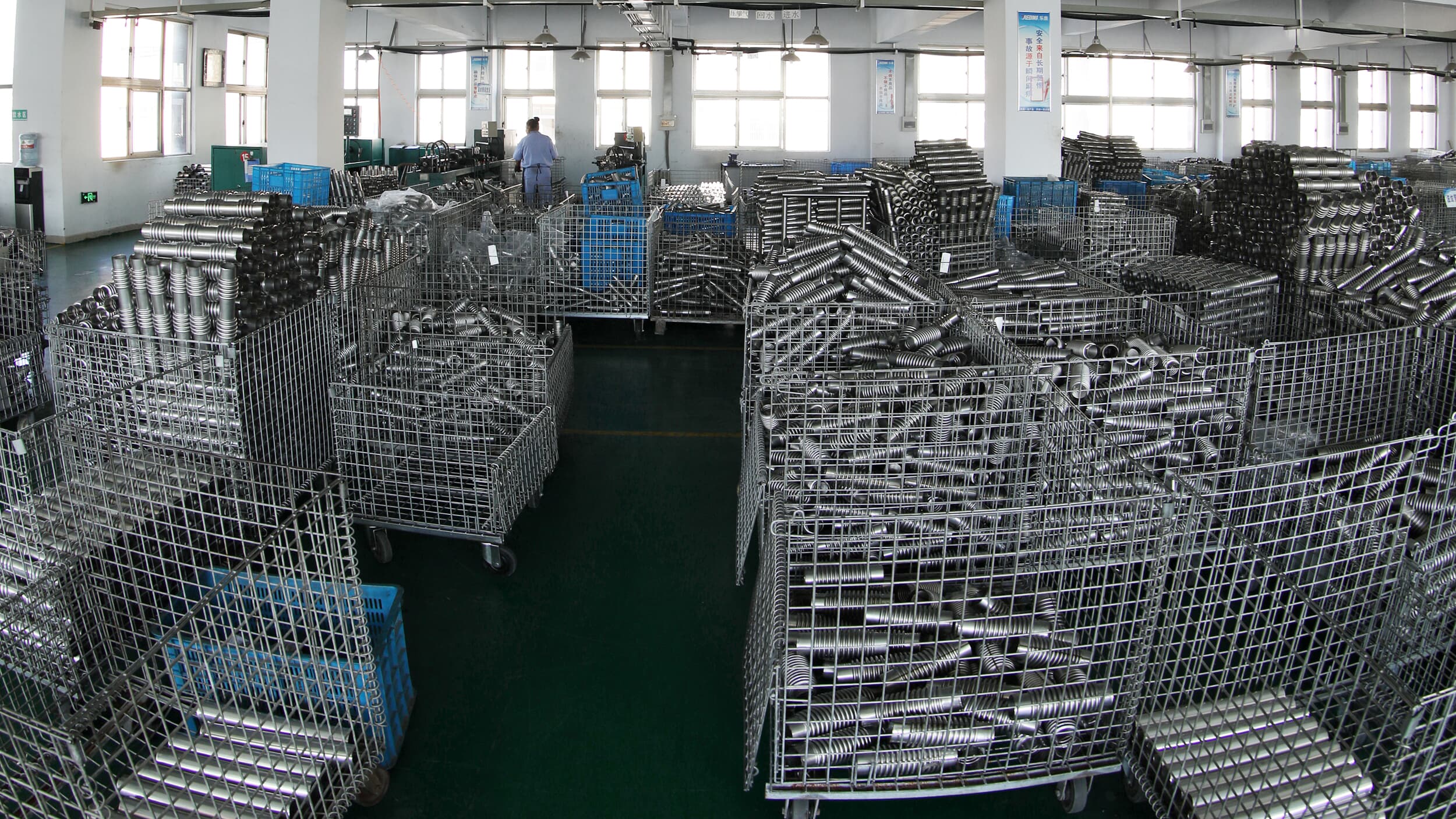 Atelier de production de la YDCT Échappement