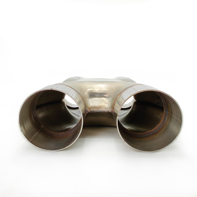 Connecteur de tuyaux X en acier inoxydable pour les systèmes d'échappement