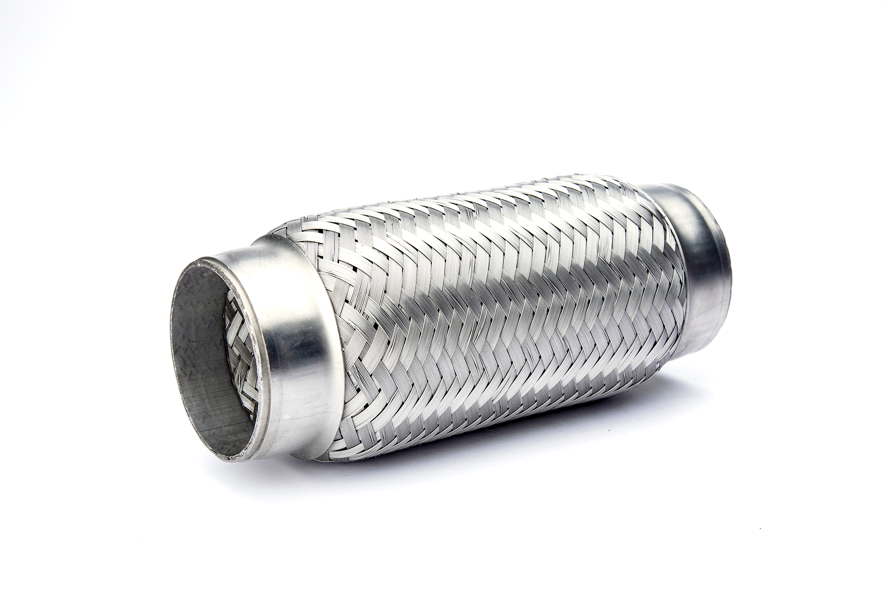 Tuyau flexible d'échappement avec tresse conventionnelle